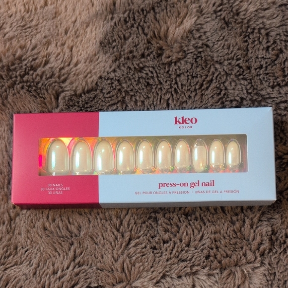 Kleo Kolor Accessories - Kleo Kolor Cream Press-On Gel Nails